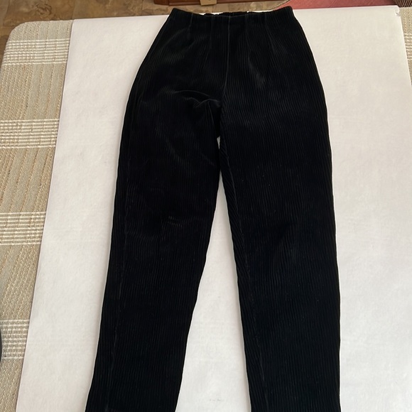 Lizsport Petite Black Corduroy Stretch Pants P - Picture 4 of 5
